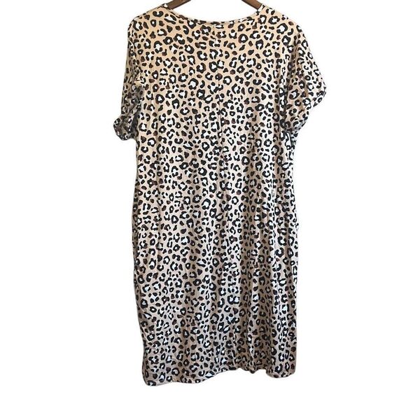 Perfect peach cheetah printed dress with pockets size‎ large - Picture 5 of 5